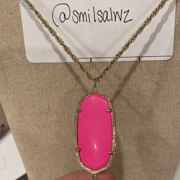 RARE NEON Kendra Scott - NEON PINK Rayne NecklacE - Picture 2 of 3